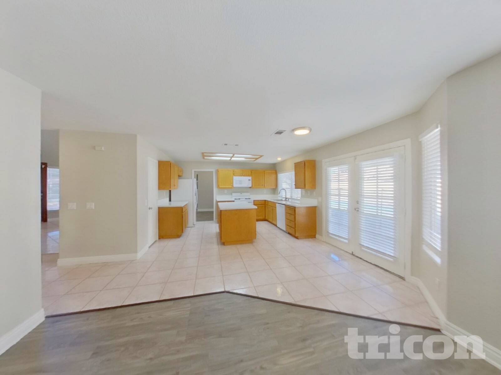 Building Photo - 1584 Bright View Dr