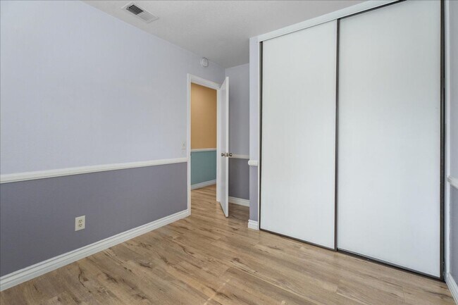 Building Photo - Bright Single Story Home with Open Layout and Private Yard