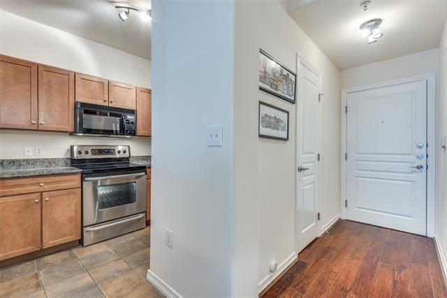 Building Photo - 330 Las Colinas Blvd E