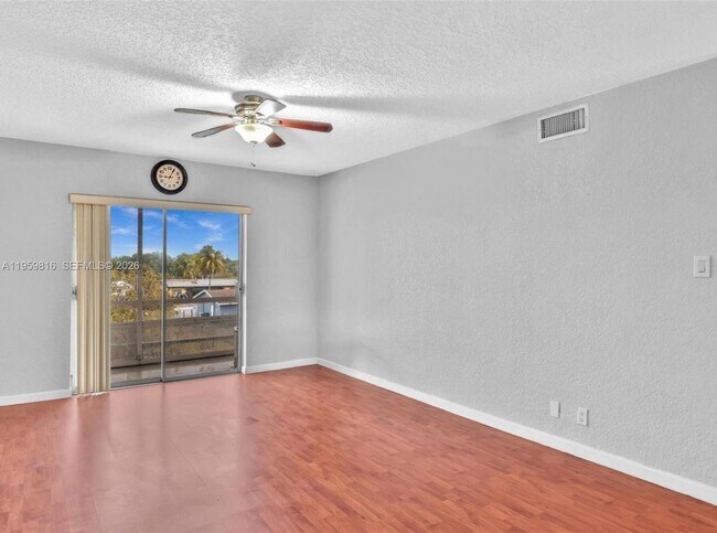 Building Photo - 4731 NW 10th Ct