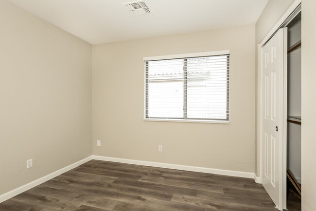Building Photo - 6034 Castano Dr