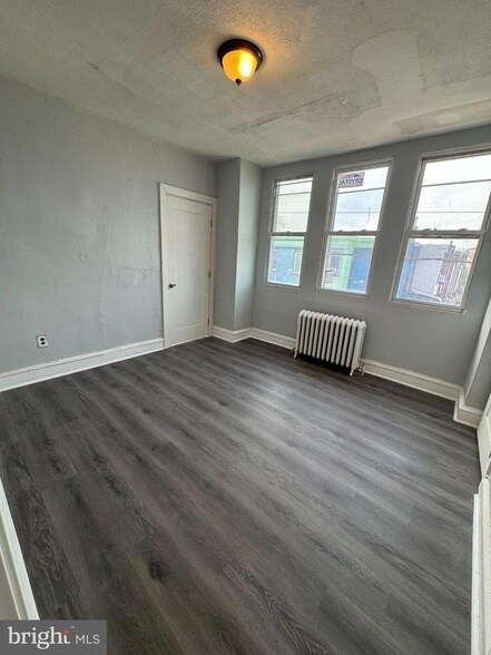Building Photo - 5583 Blakemore St