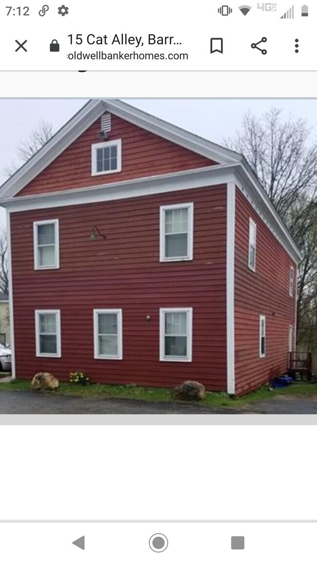 Exterior - 15 Cat Alley