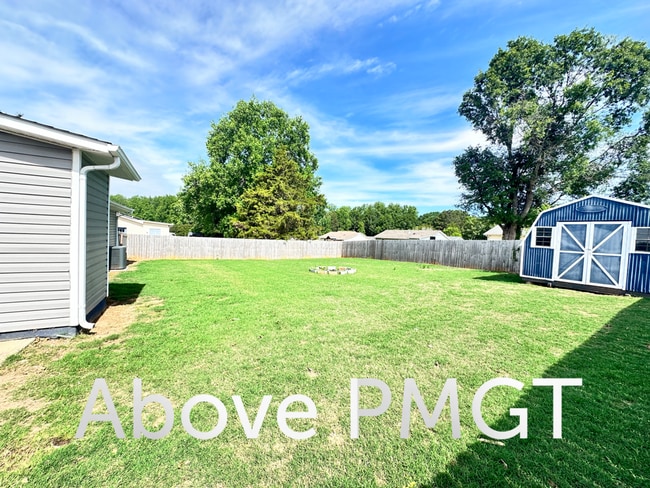 Building Photo - Completely remodeled and a Great location in Inman.
