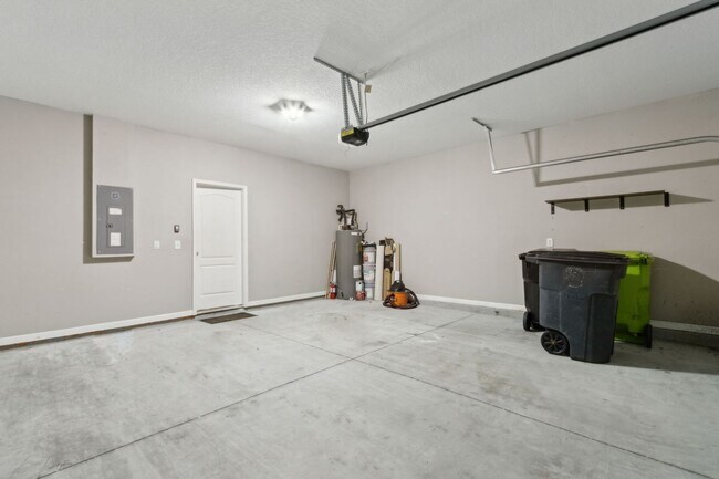 Building Photo - Spacious 5-Bedroom Home  – Prime Amelia Co...