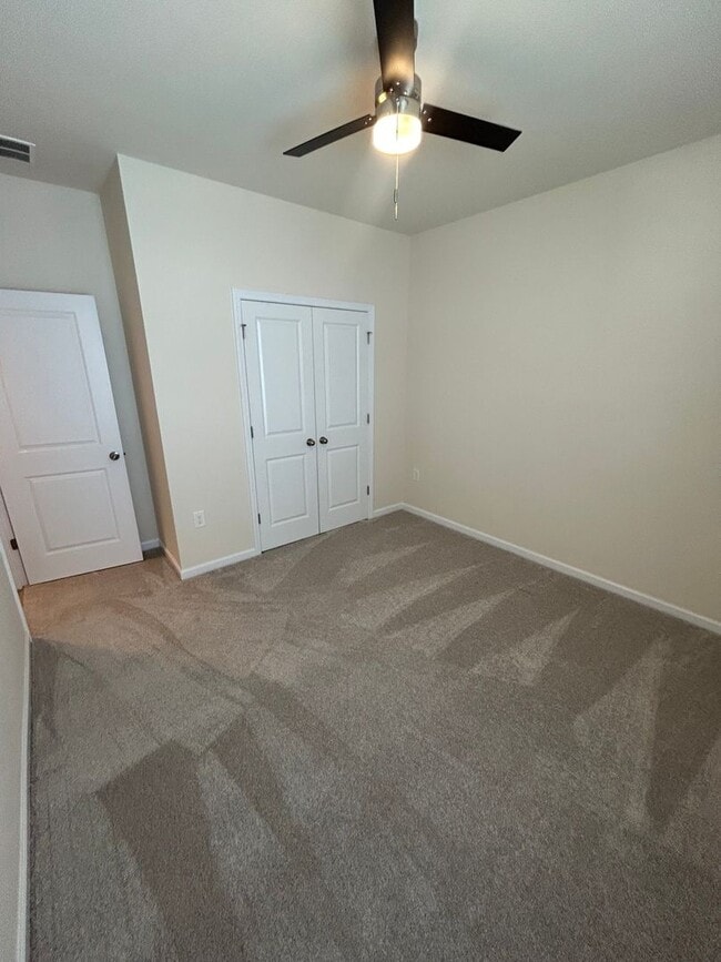 Building Photo - 198 Hampton Park Cir