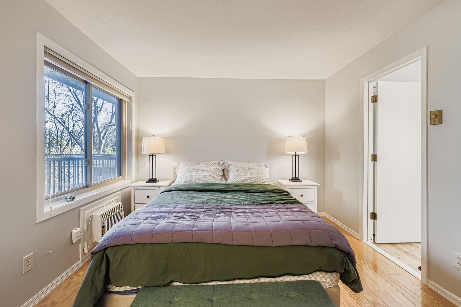 Building Photo - 2250 Ridge Dr