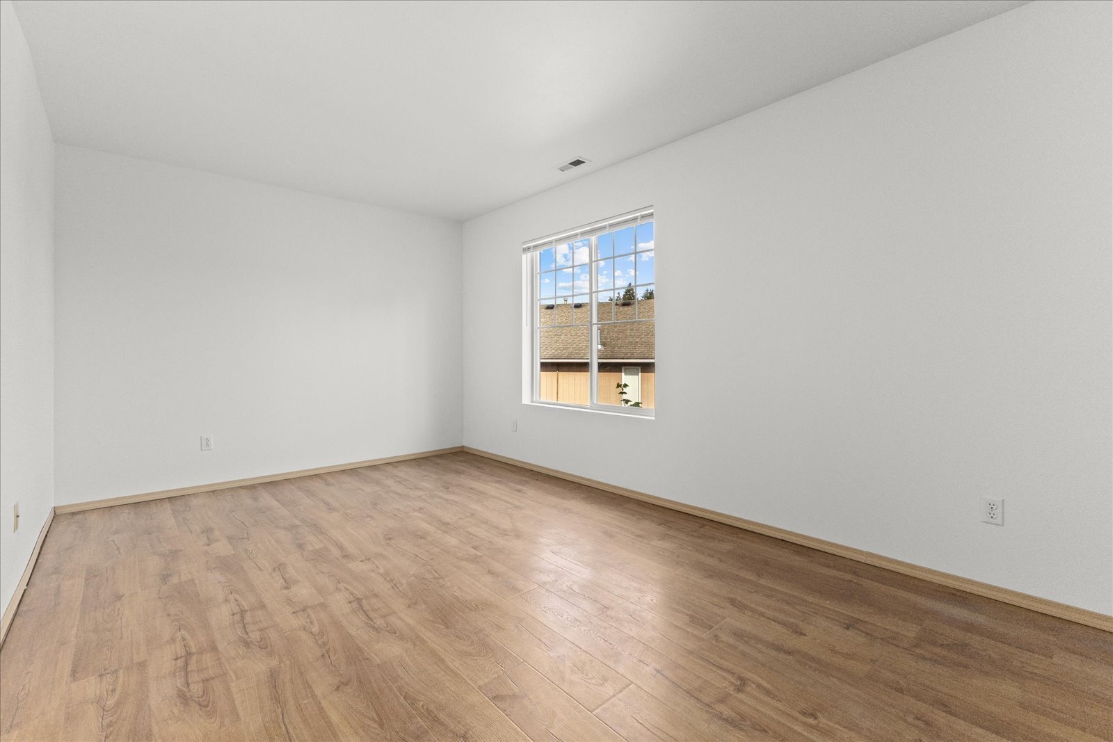 Building Photo - 12124 130th St E