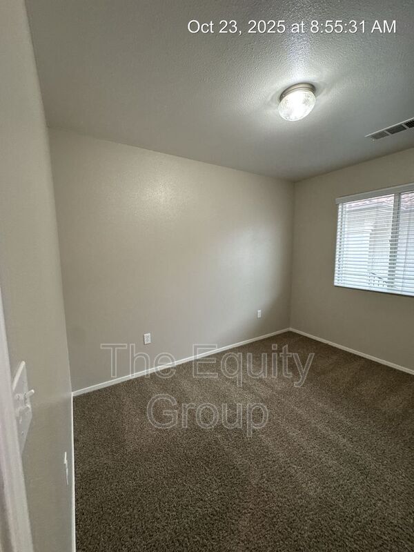 Building Photo - 2907 N Zachary St