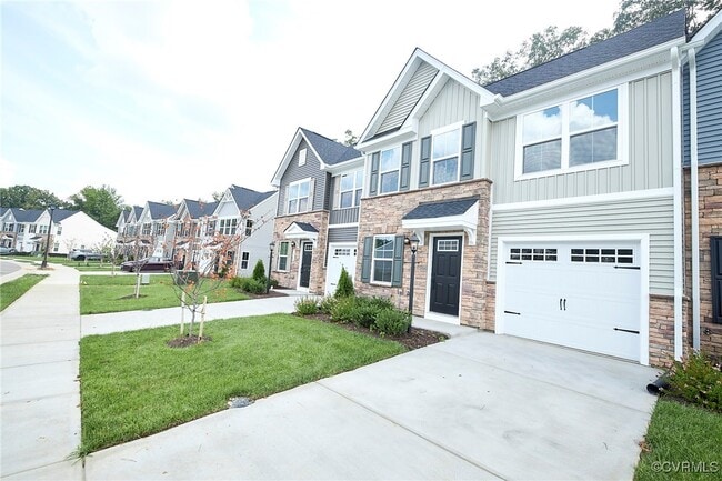 Building Photo - 5400 Addison Gate Dr