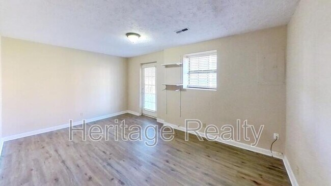Building Photo - 10503 Haleyford Ln