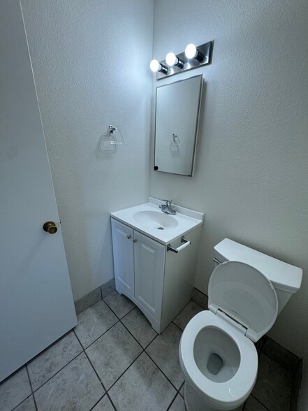 Building Photo - 626 Ammunition Rd