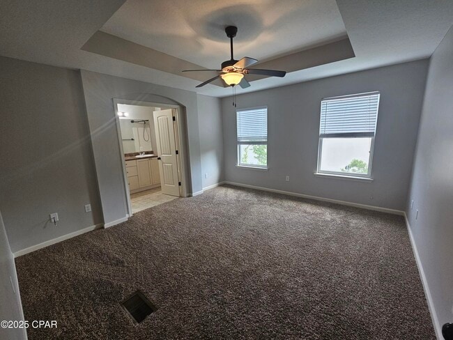 Building Photo - 7225 Quail Hollow Dr