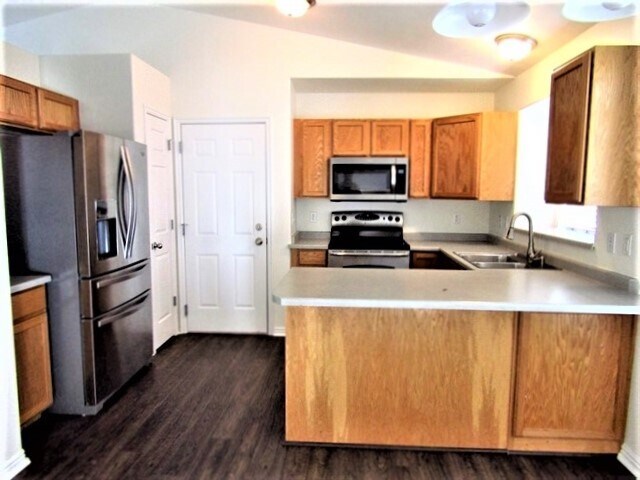 Building Photo - 1163 780 W