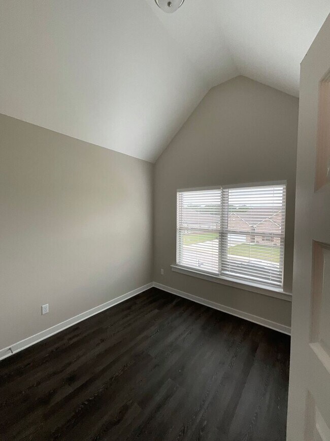 Building Photo - Home for Rent in Clanton, AL! Available to View Now!!!