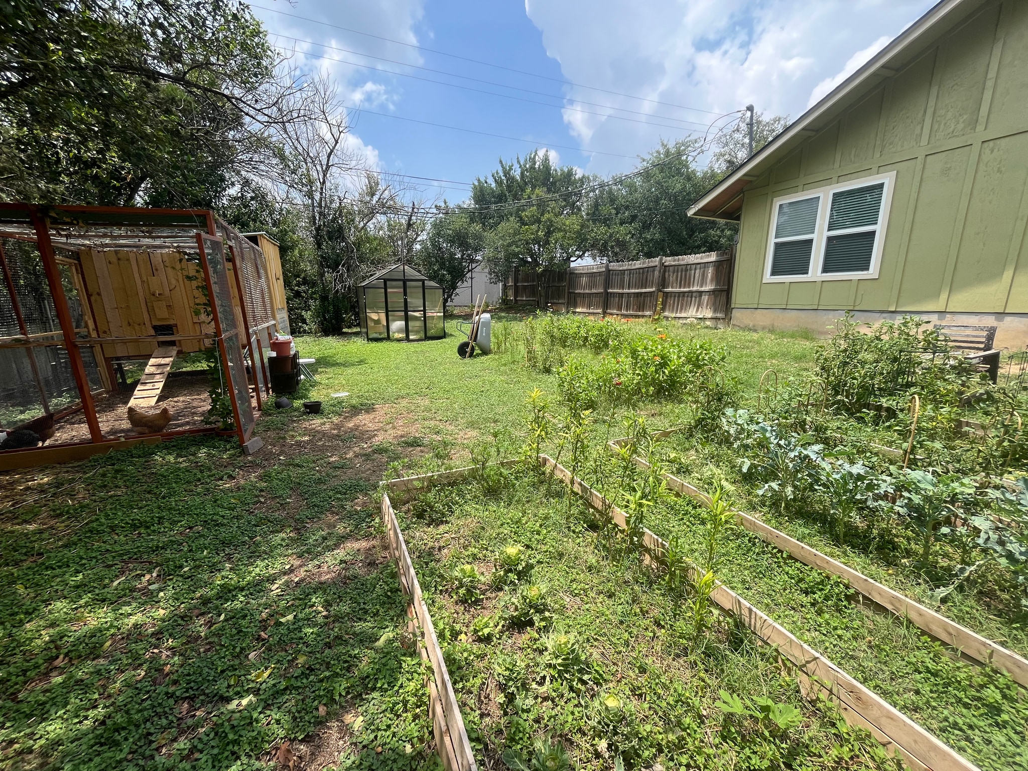 Building Photo - 6406 Auburn Dr
