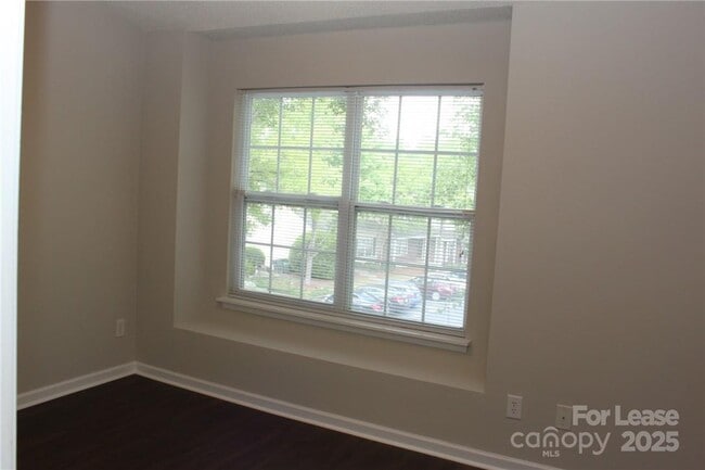 Building Photo - 17013 Turning Stick Ct