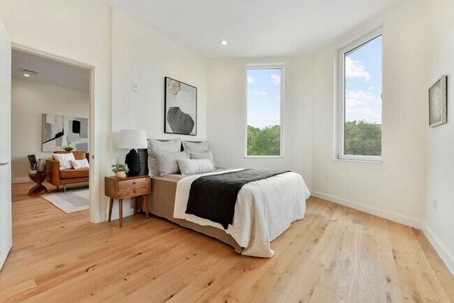 Building Photo - 80 Terrace St