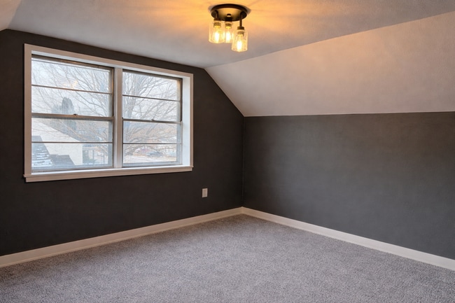 Building Photo - Cozy 2-Bedroom Home In a Peaceful Neighborhood!