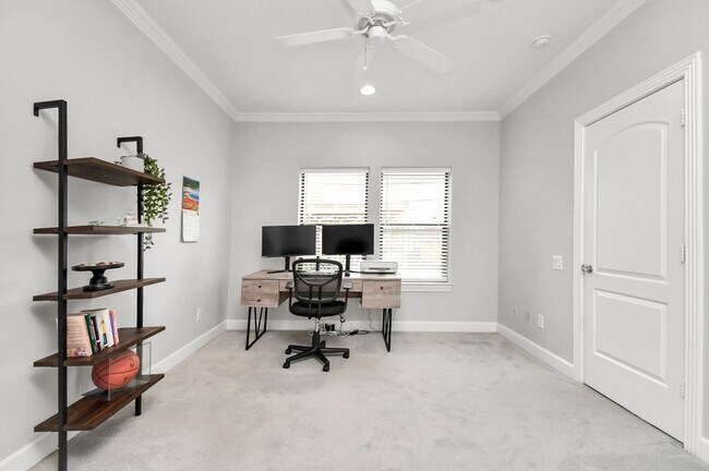 Building Photo - 5443 Kansas St