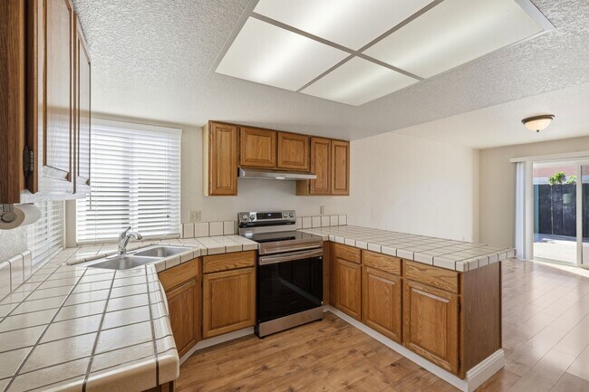 Building Photo - Desirable Adult Community! (55+ years of age community)