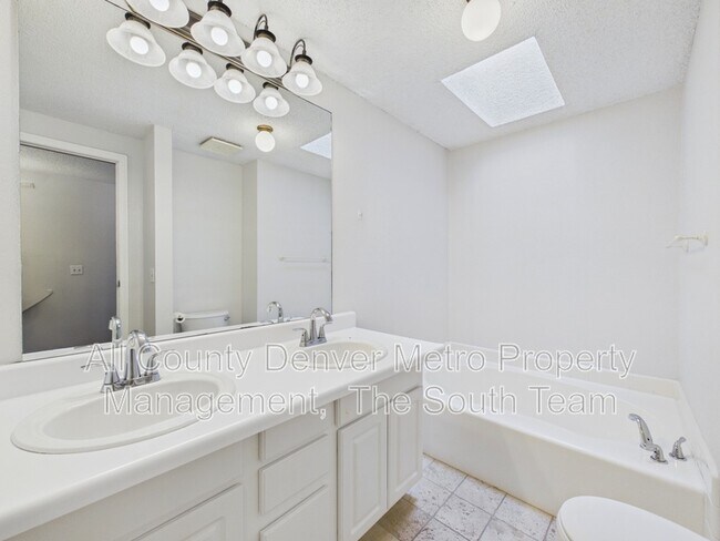 Building Photo - 11555 W 70th Pl