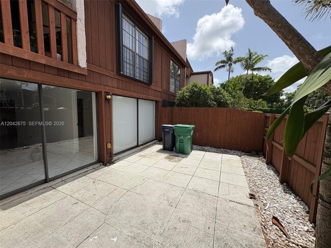 Building Photo - 6854 SW 114th Pl