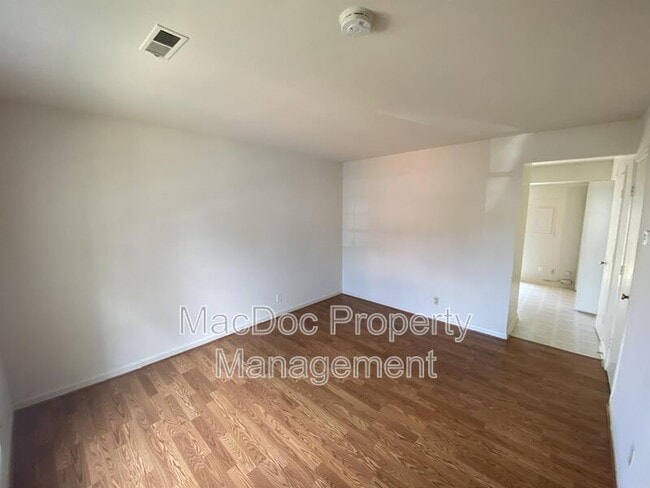 Building Photo - 509 Powhatan Ct