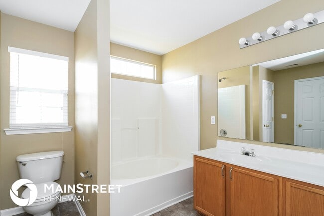 Building Photo - 3855 Thornaby Cir