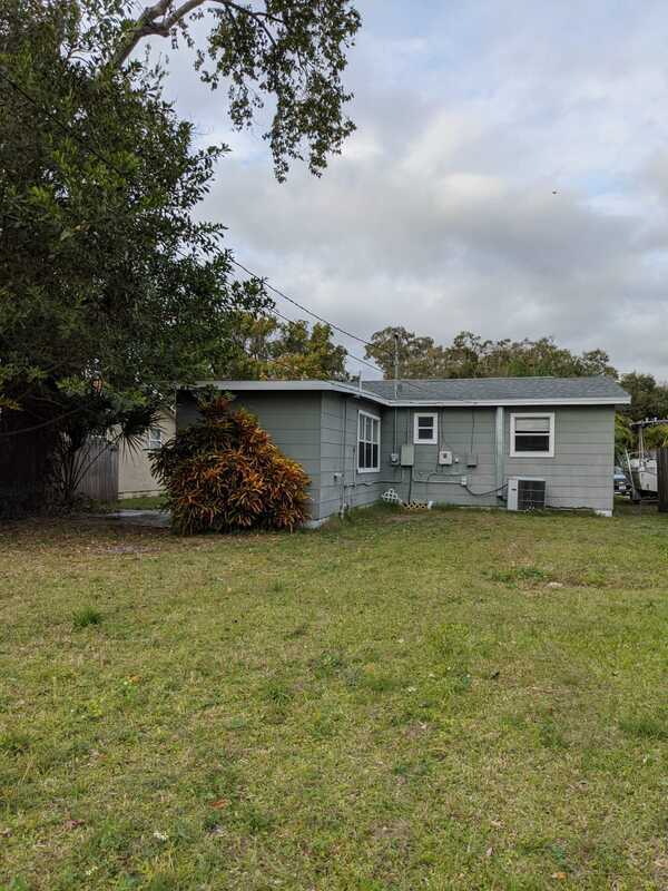 Building Photo - 4044 44th Ave N