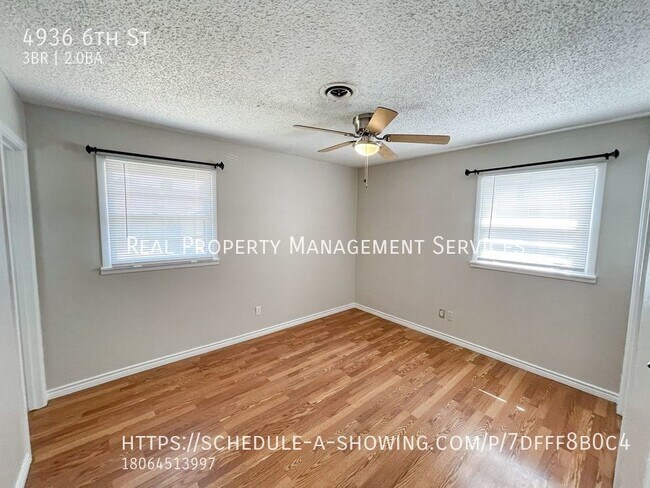 Building Photo - Adorable 3/2 Close to Tech and Medical Dis...