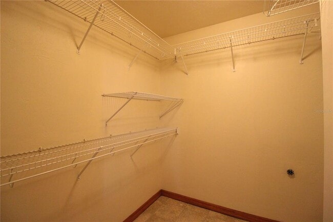 Building Photo - 4035 NW 37th Dr