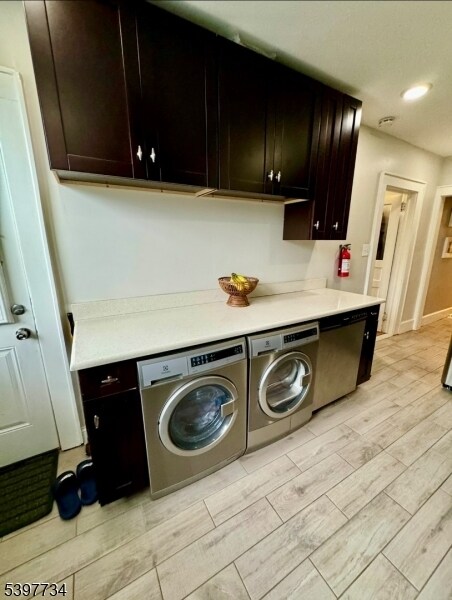 Building Photo - 10 Willowdale Ave