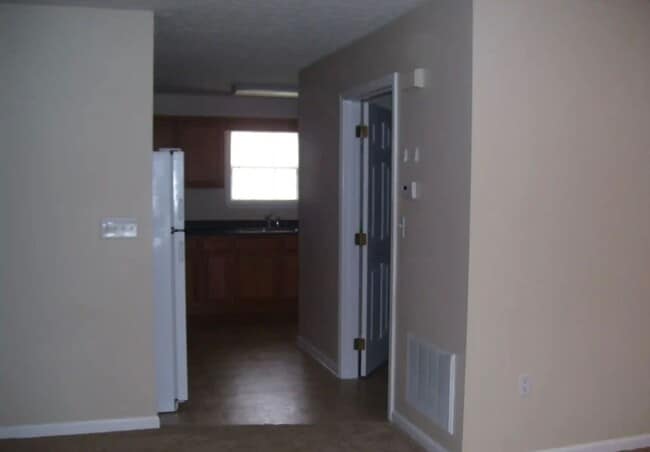 Building Photo - NEW PRICE ~ Same Great Property!