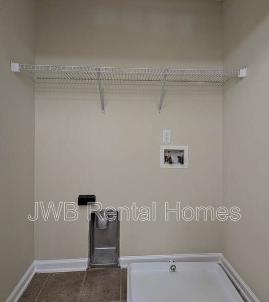 Building Photo - 8680 Tower Falls Dr