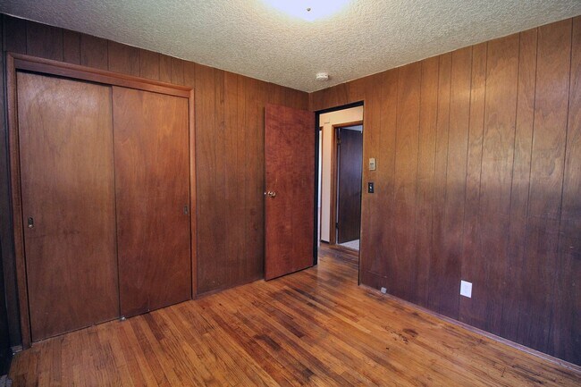 Building Photo - 3930 N Kiska St