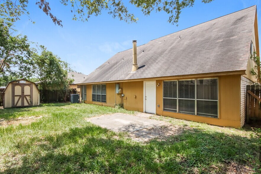 Building Photo - 11426 Milners Point Dr