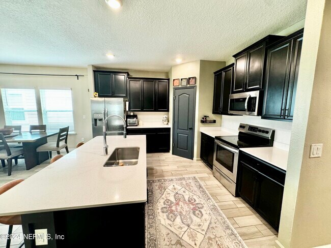 Building Photo - 7378 Rock Brook Dr