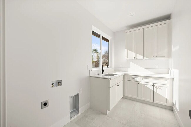 Building Photo - Home for Rent in Rocklin, CA