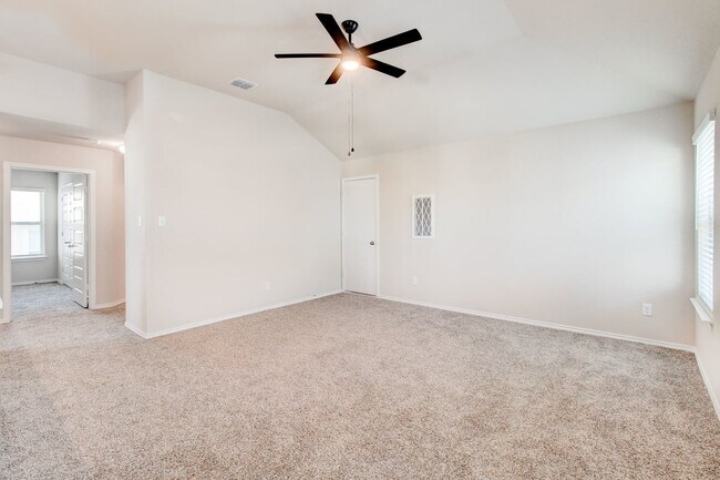 Building Photo - 15219 Selene View