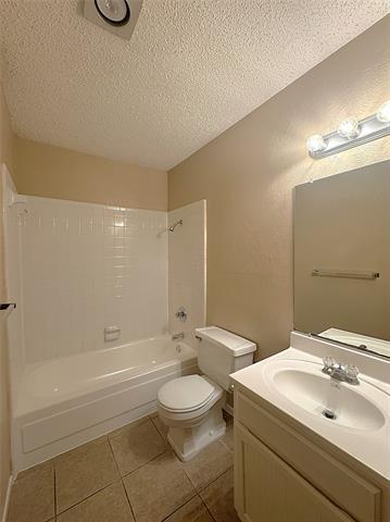 Building Photo - 1722 Highgate Dr