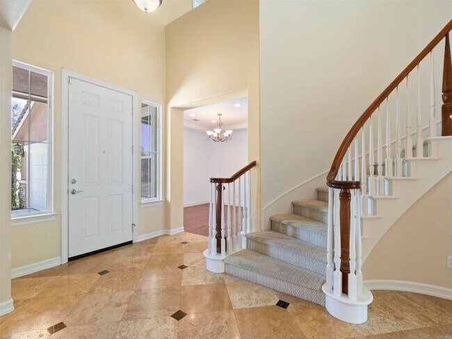 Building Photo - 5250 Coleridge Ct