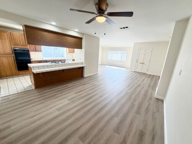 Building Photo - Spacious Monterey Park Home with Large Lot