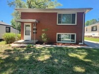 Building Photo - 849 S 45th St