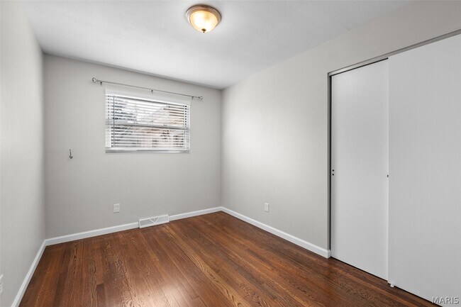 Building Photo - 526 Lynn Haven Ln