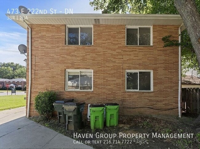 Building Photo - 473 E 222nd St