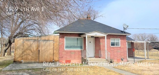 Primary Photo - 3 Bedroom 1 Bath House on a Large Lot