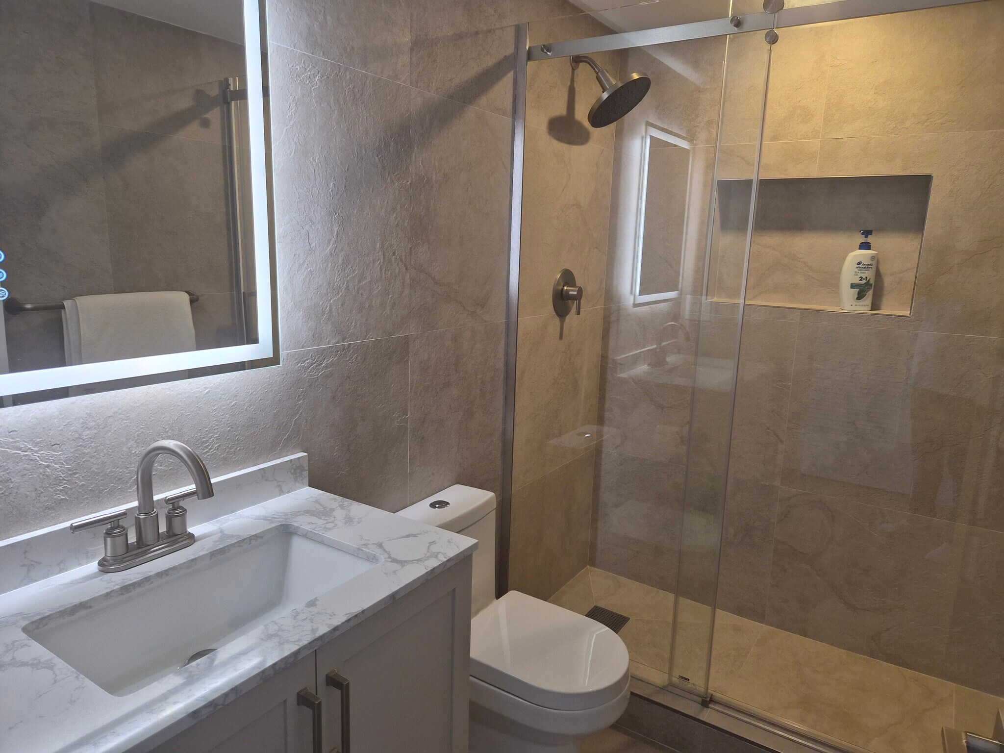 Building Photo - 1720 Harrison St