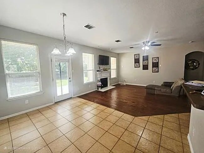 Building Photo - Perfect Family Home in McKinney – Communit...