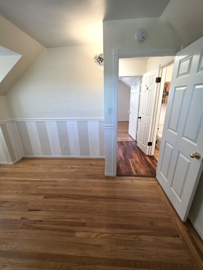 Building Photo - Endearing 4/2 Top of the Line Remodel in Concord's Canterbury Neighborhood